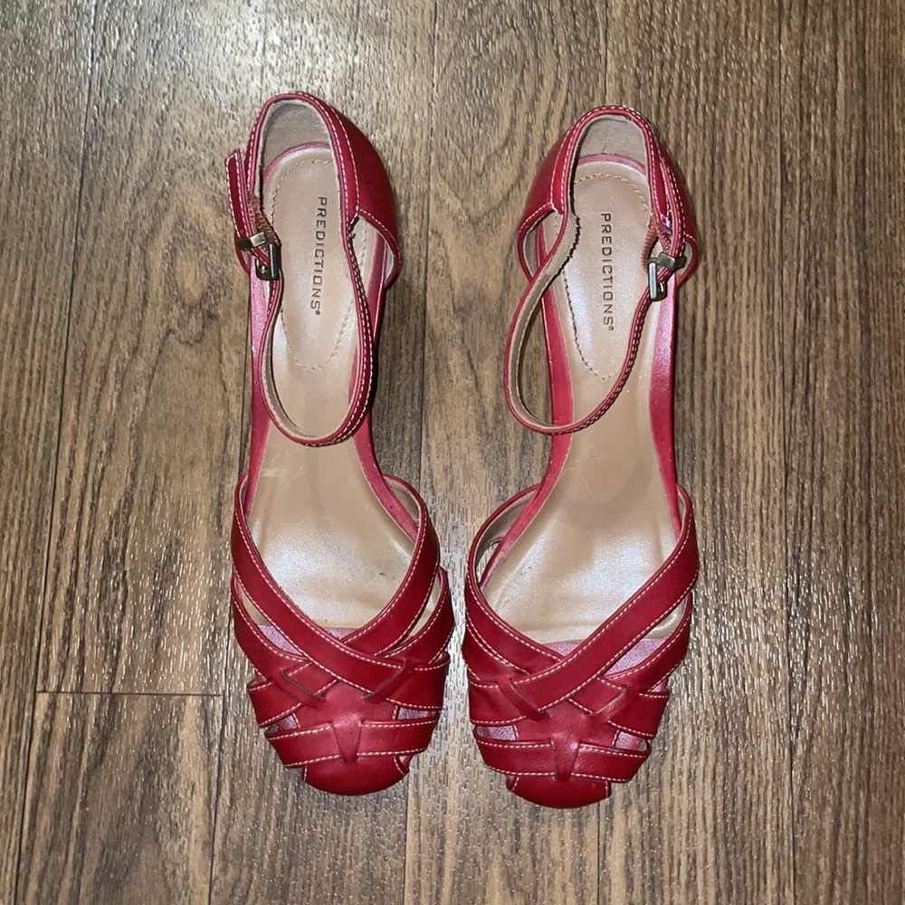 Predictions Red Wedges - Picture 2 of 4